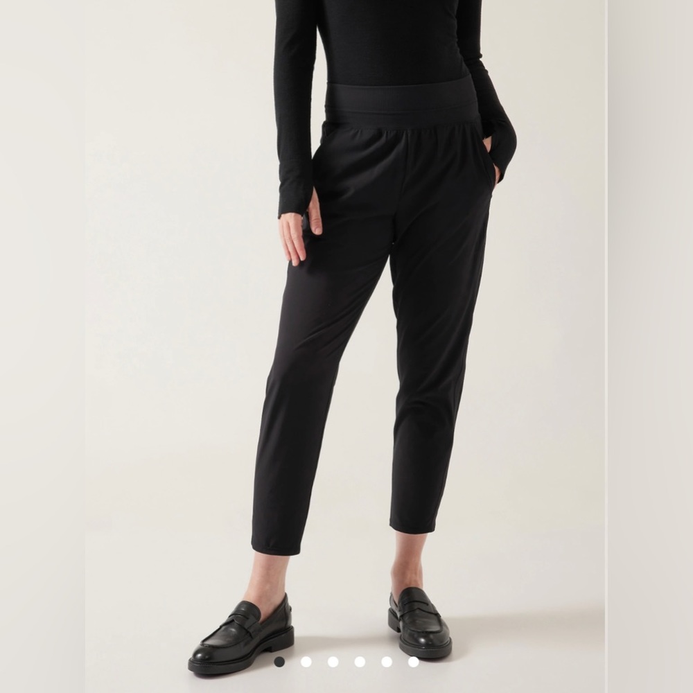 Athleta Nolita Slim Tapered crop pant